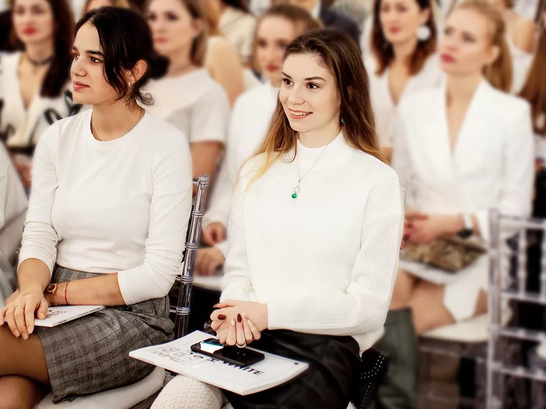 ПРЕЗЕНТАЦИЯ КАТАЛОГА «БЕЛЫМ ПО БЕЛОМУ» ДЛЯ ДИЗАЙНЕРОВ И АРХИТЕКТОРОВ НОВОЙ АДЫГЕИ