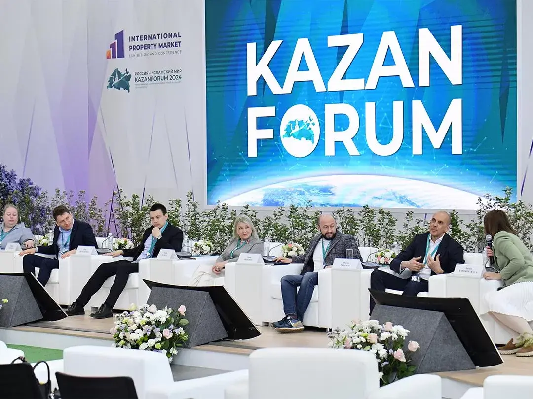 ҚАЗАНДАҒЫ XV ХАЛЫҚАРАЛЫҚ ЭКОНОМИКАЛЫҚ ФОРУМДА KERAMA MARAZZI ӨЗ ЖОБАЛАРЫН ТАНЫСТЫРДЫ