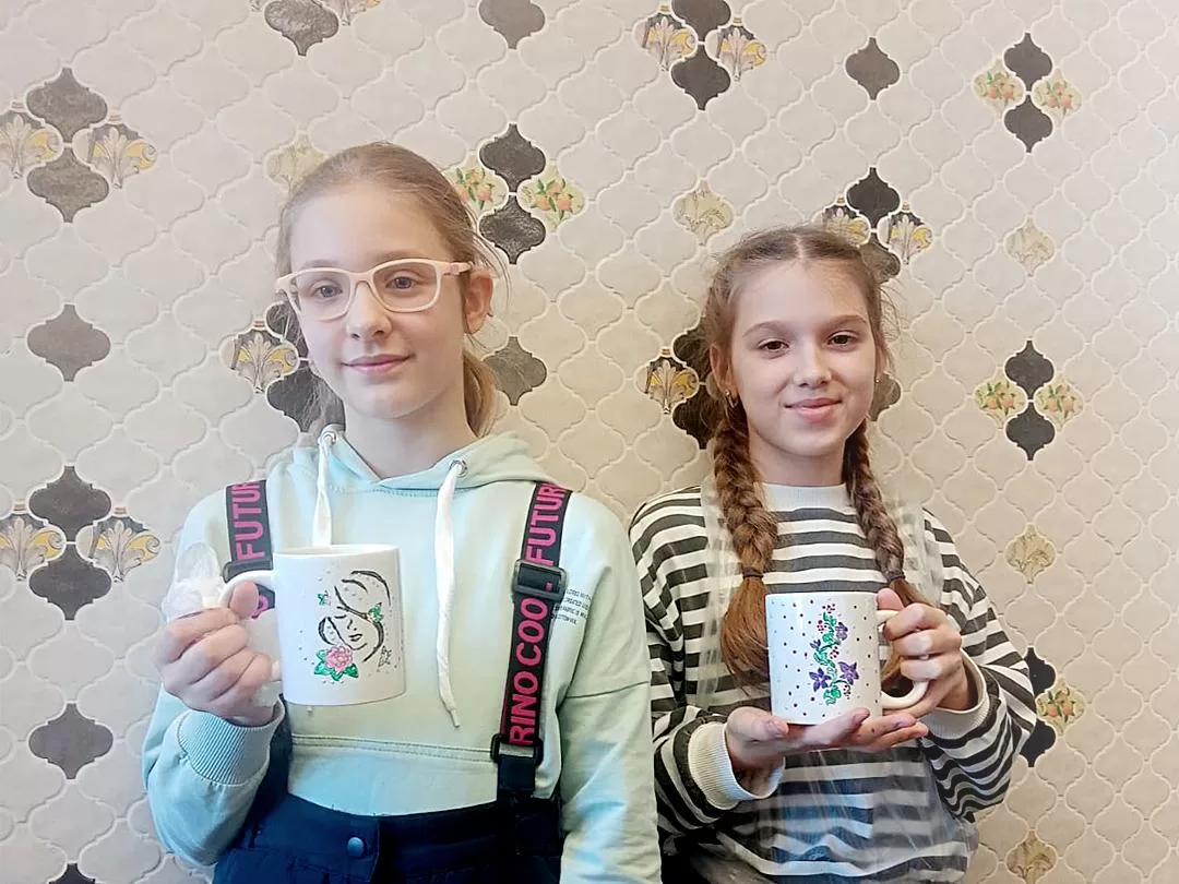 КРЕАТИВНЫЙ МАСТЕР-КЛАСС ПО РОСПИСИ КРУЖЕК